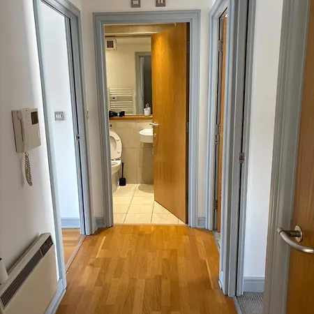 Centre 2 Bed With Views - Steps From Attraction Дом отдыха Йорк